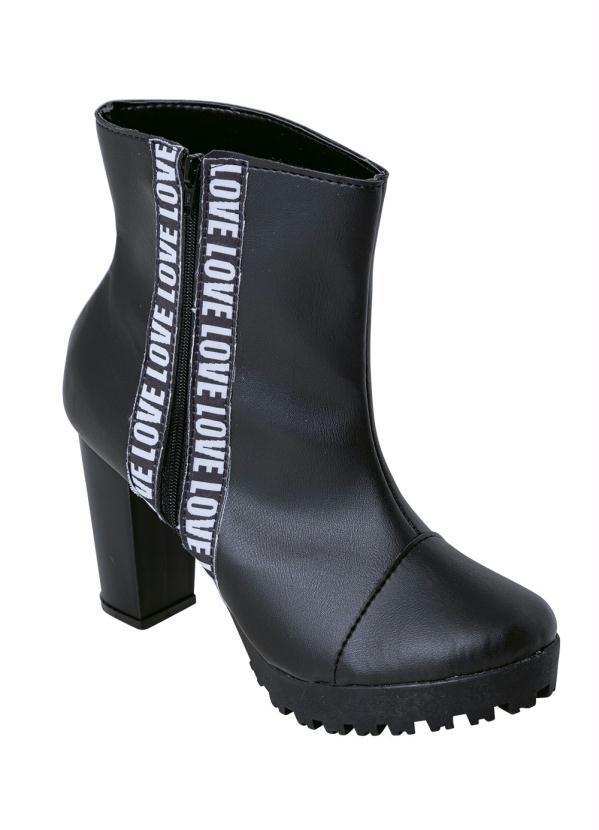 Bota Preto em Sintético