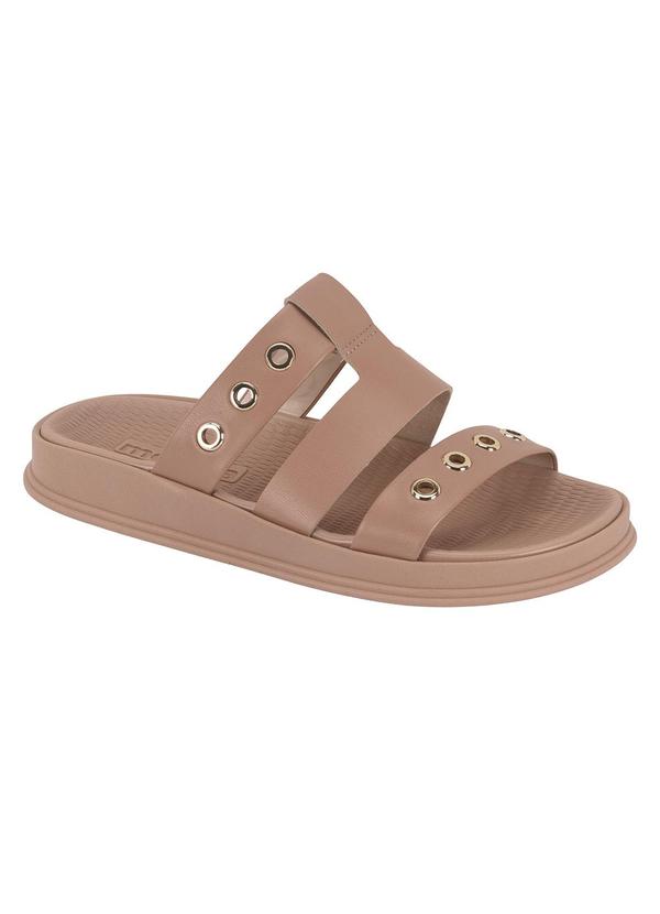 Chinelo Moleca Nude