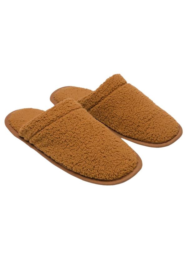 Vista 2 Chinelo Pantufa Caramelo em Pelo Sintético Perfecta Perfecta