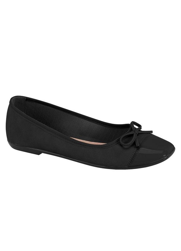 Sapatilha Moleca Preto com Detalhe de Laço