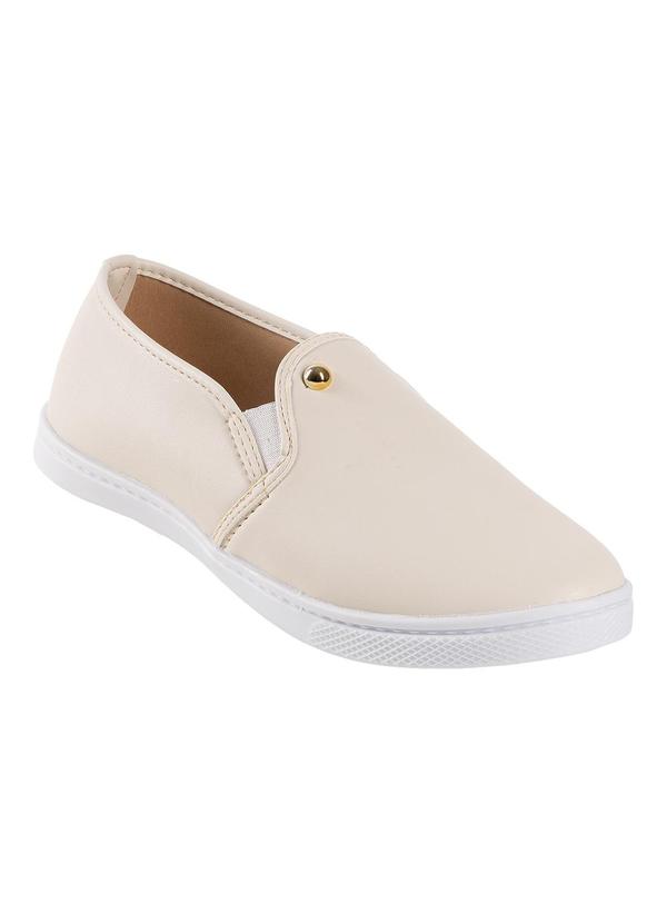 Tênis Casual Branco com Adereço Dourado