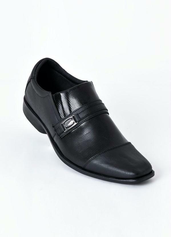 Sapato Social Preto com Detalhe em Metal