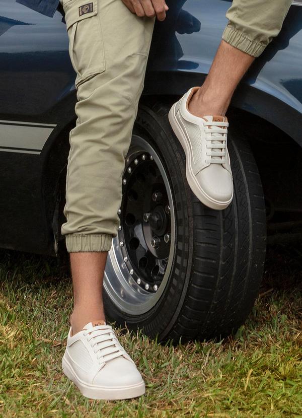 Vista 2 Tênis Br Sport Off White em Sintético BR Sport