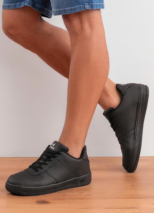 Tênis Casual Preto em Sintético