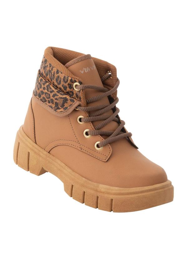 Vista 2 Bota Caramelo em Sintético Perfecta Perfecta