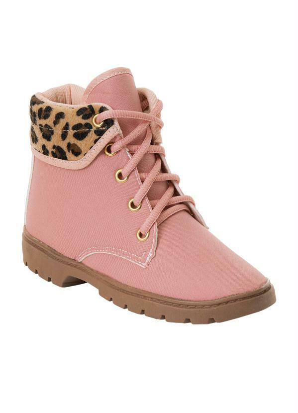 Bota Infantil Rosa com Detalhe de Onça
