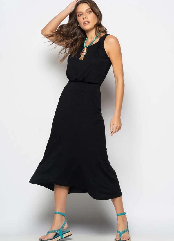 Conjunto Regata Drapeada e Saia Midi Malha Preto