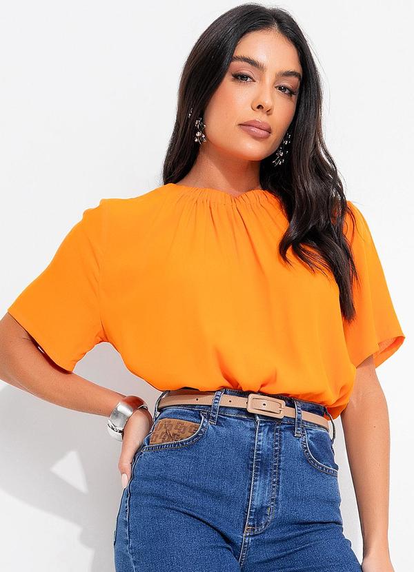 Vista 2 Blusa em Viscose Laranja