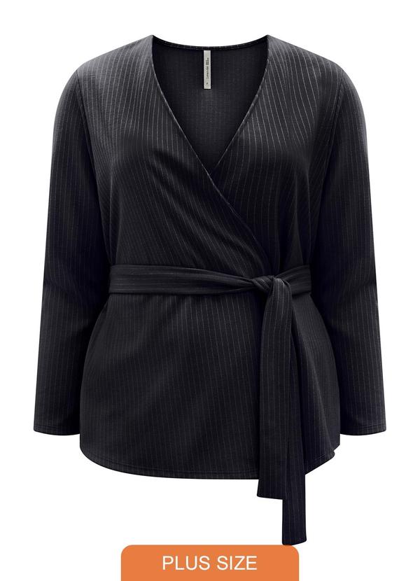 Blazer Alongado Plus Size Risca de Giz Preto