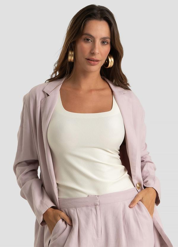 Blazer Feminino com Ombreira em Viscolinho Lilás