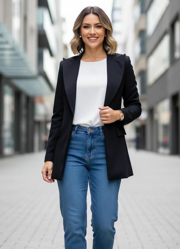 Vista 2 Blazer Preto em Crepe Plano Forrado Quintess Quintess