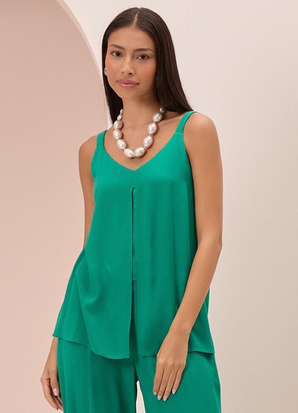 Blusa de Alças com Abertura em Viscose Verde