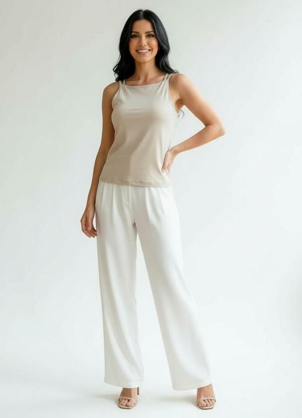 Vista 2 Blusa Off White em Viscose com Elastano Quintess Quintess