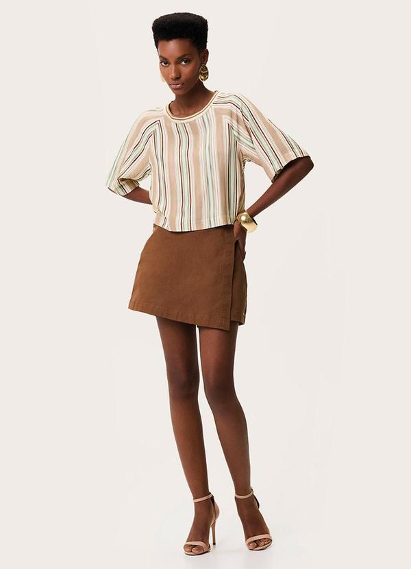 Blusa Box Listrada em Viscose Bege