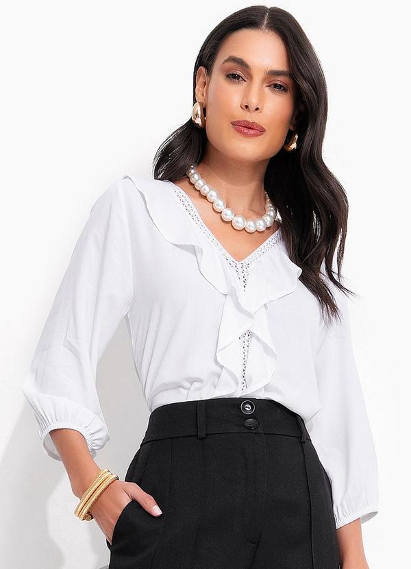 Blusa Branca em Viscose Plana