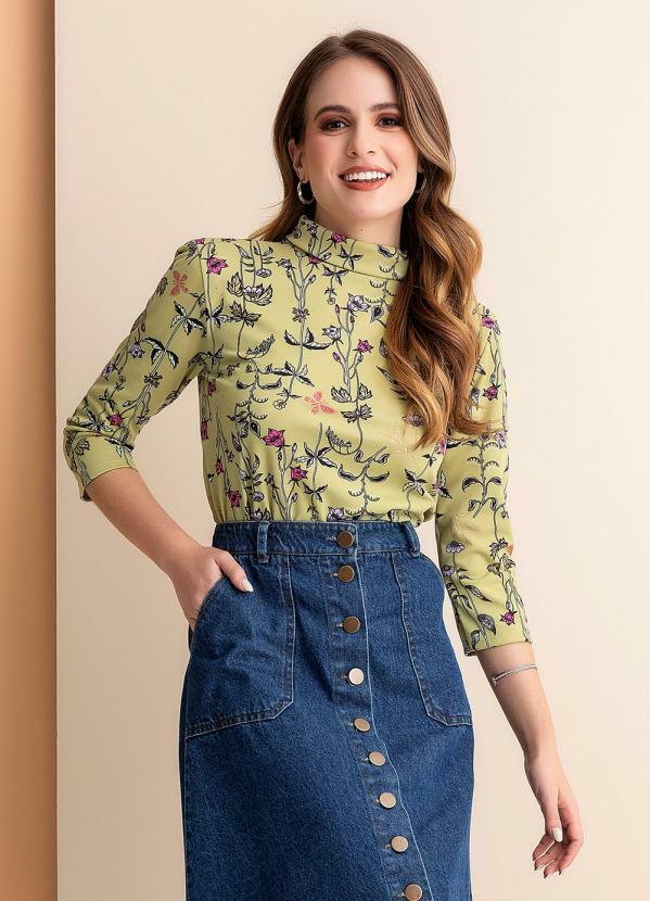 Vista 2 Blusa Floral Verde em Malha Rosalie Rosalie