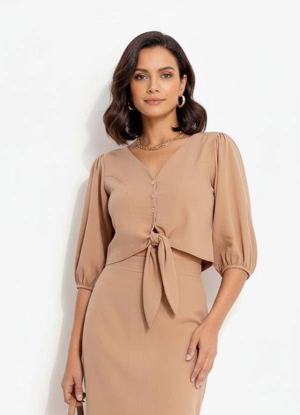Blusa Marrom Claro em Linho