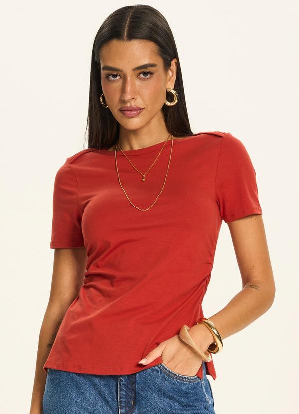 Blusa com Franzido Lateral Vermelho