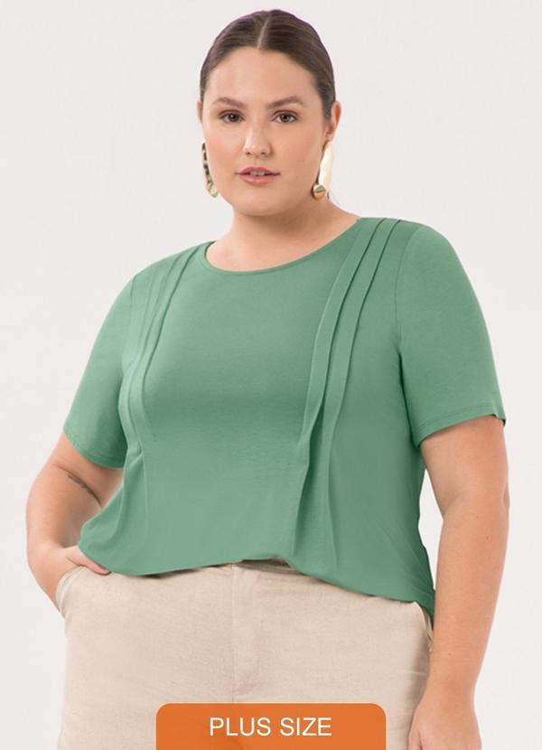 Blusa D Plus Size com Pregas Laterais Verde
