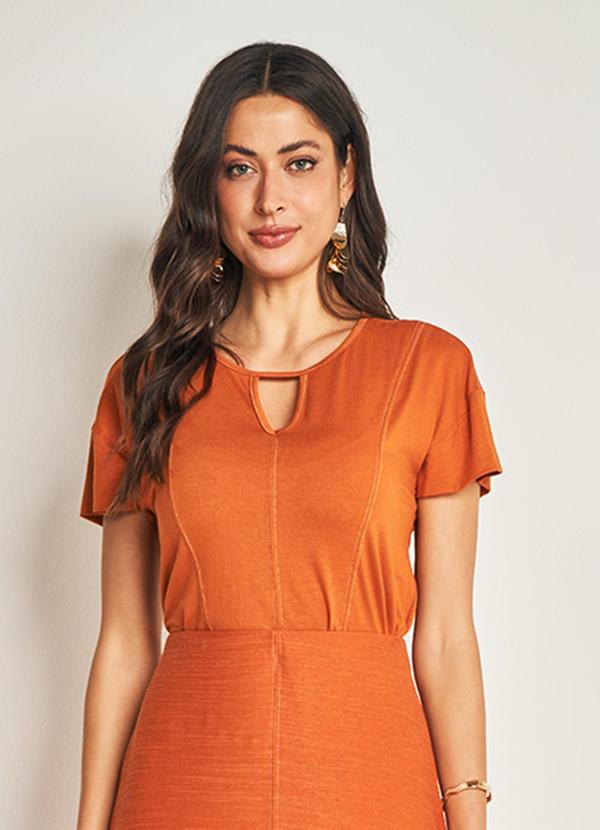 Blusa de Manga Curta em Viscolinho Laranja