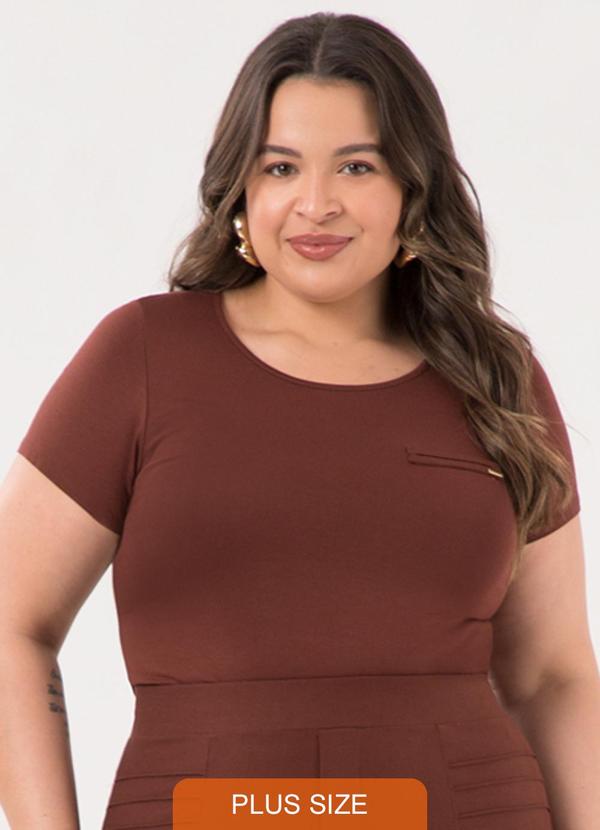 Blusa de Mangas Curtas Plus Size em Malha Marrom