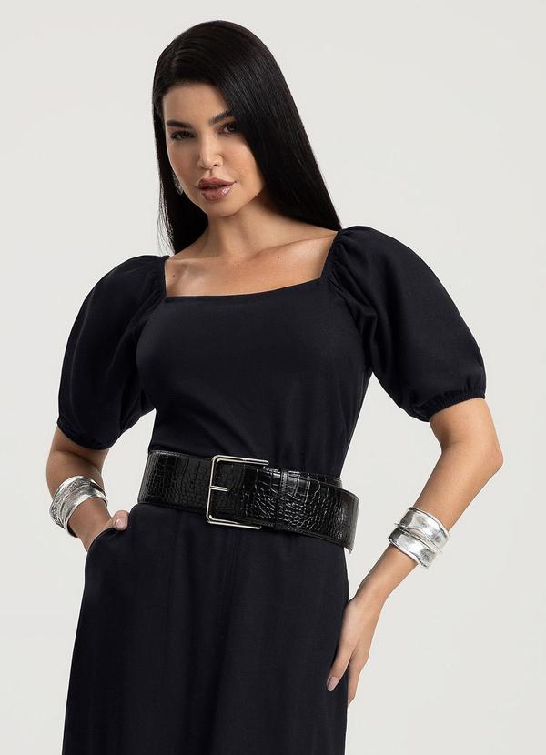 Blusa em Linho Preto