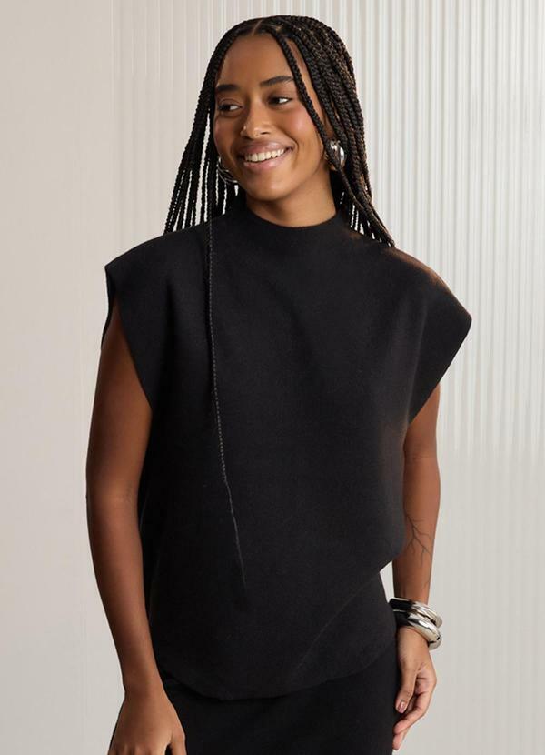 Blusa em Tricô com Mangas Curtas Preto