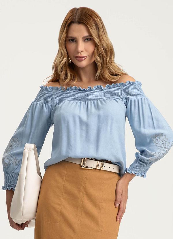 Blusa em Viscose Azul