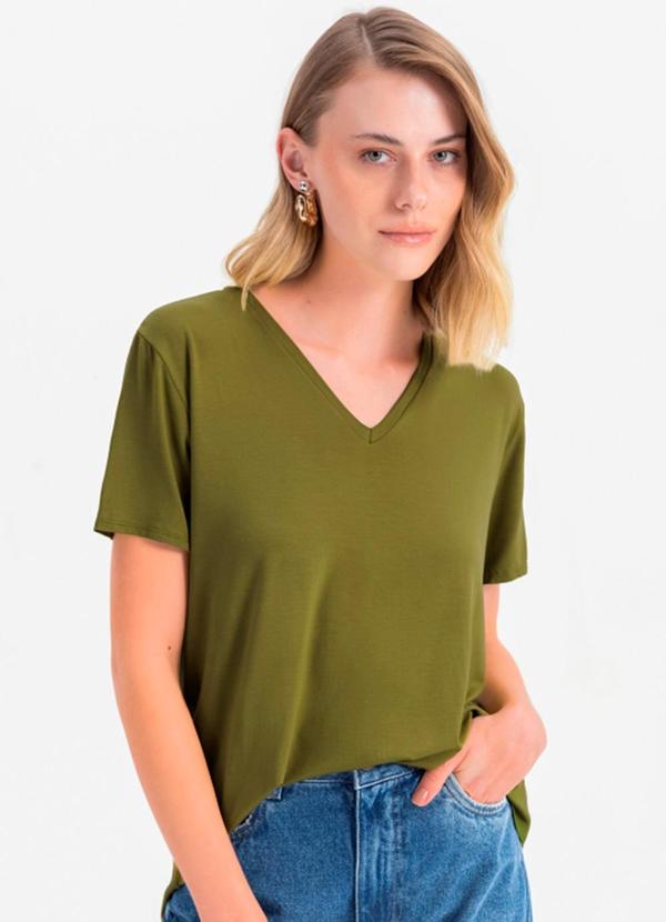 Blusa Feminina Básica em Malha Verde