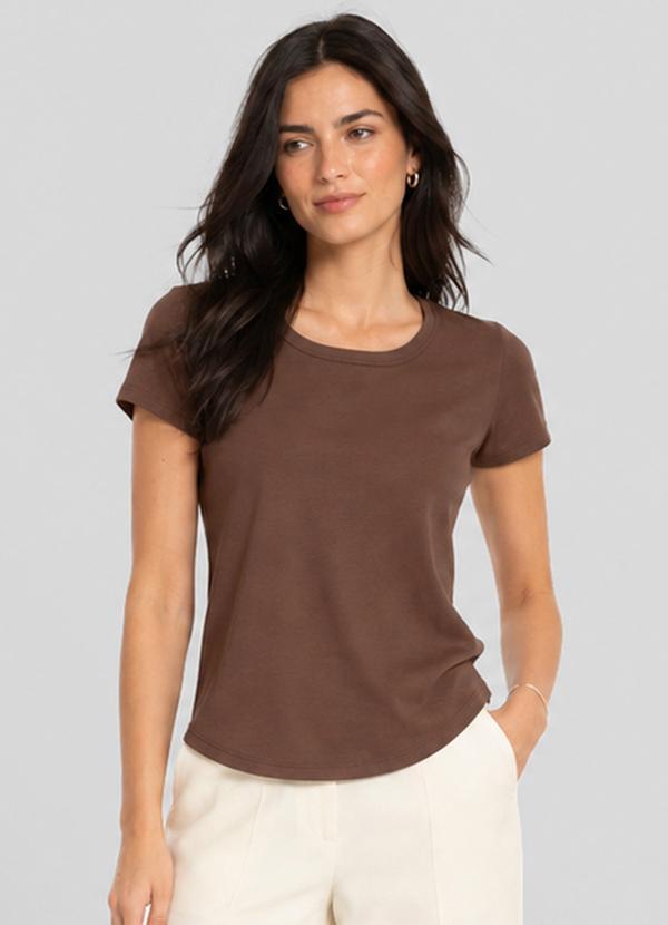 Blusa Feminina Básica em Visco Classic Marrom