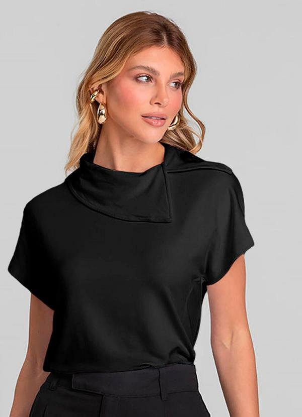 Blusa Feminina com Gola Diferenciada Preto