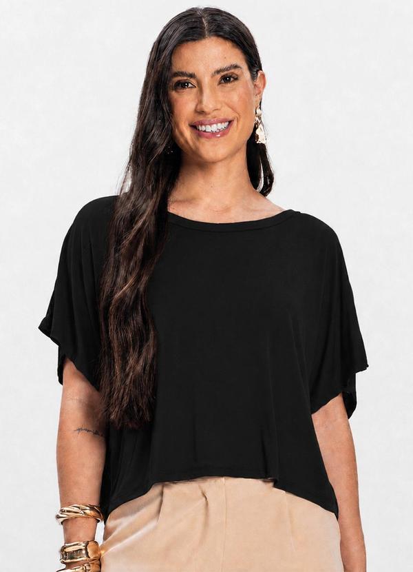 Blusa Feminina com Manga Morcego Preto