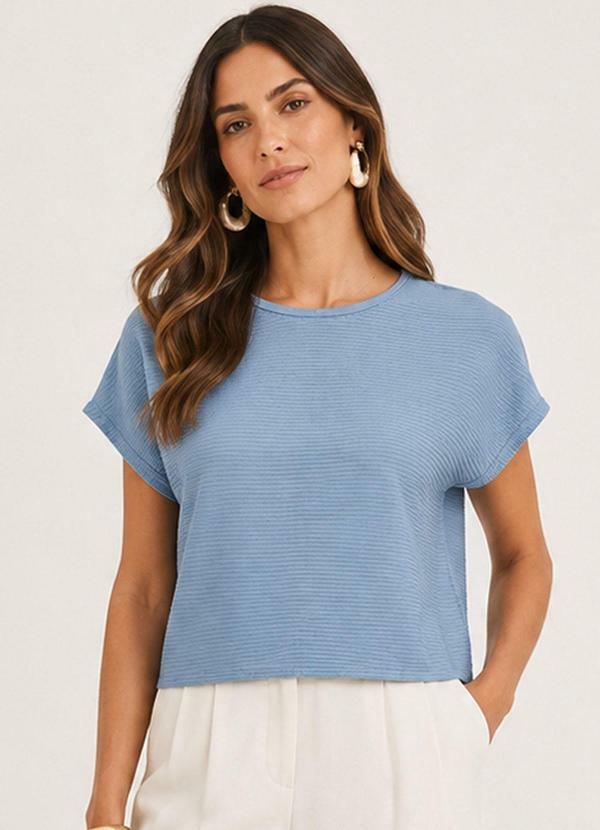 Blusa Feminina com Tecido Texturizado Azul