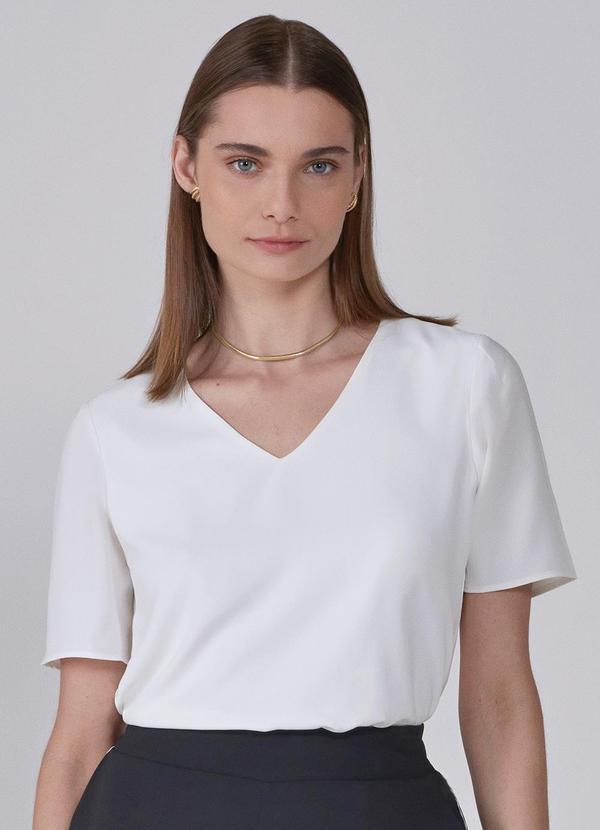 Vista 2 Blusa Feminina de Manga Curta Nubia Off White Principessa Principessa