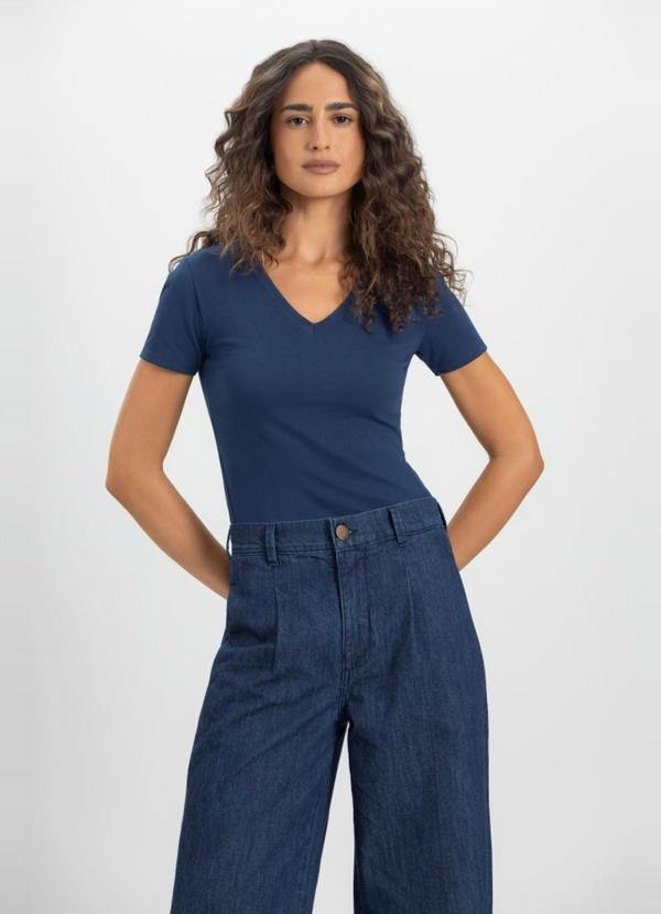 Blusa Feminina em Cotton Azul