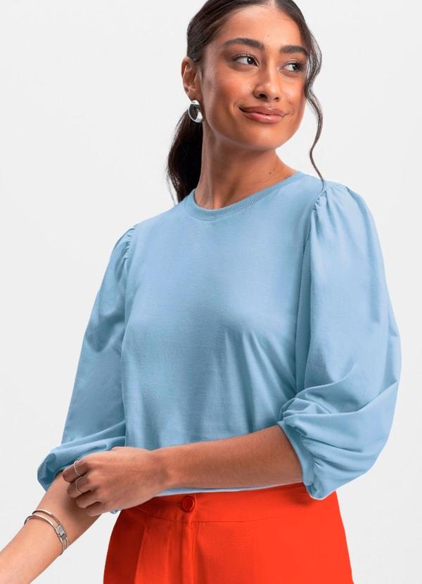 Blusa Feminina em Malha Comfort Azul