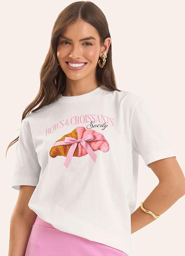 Blusa Feminina em Meia Malha Bege