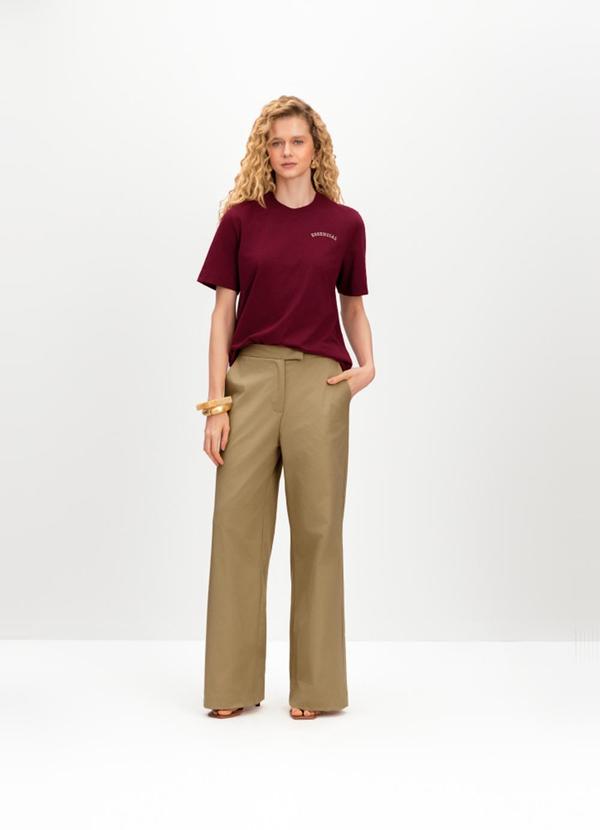 Blusa Feminina em Meia Malha Bordô