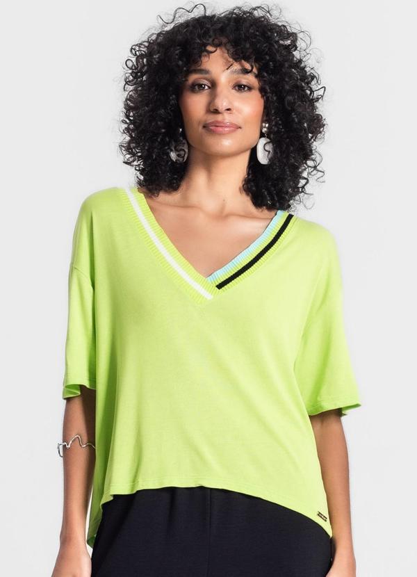 Blusa Feminina em Visco Tricot Verde