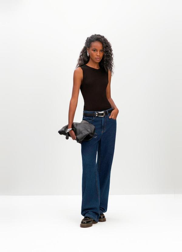 Blusa Feminina em Viscose Preto