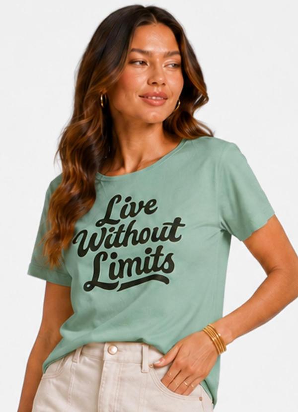 Blusa Manga Curta Estampada Verde Claro