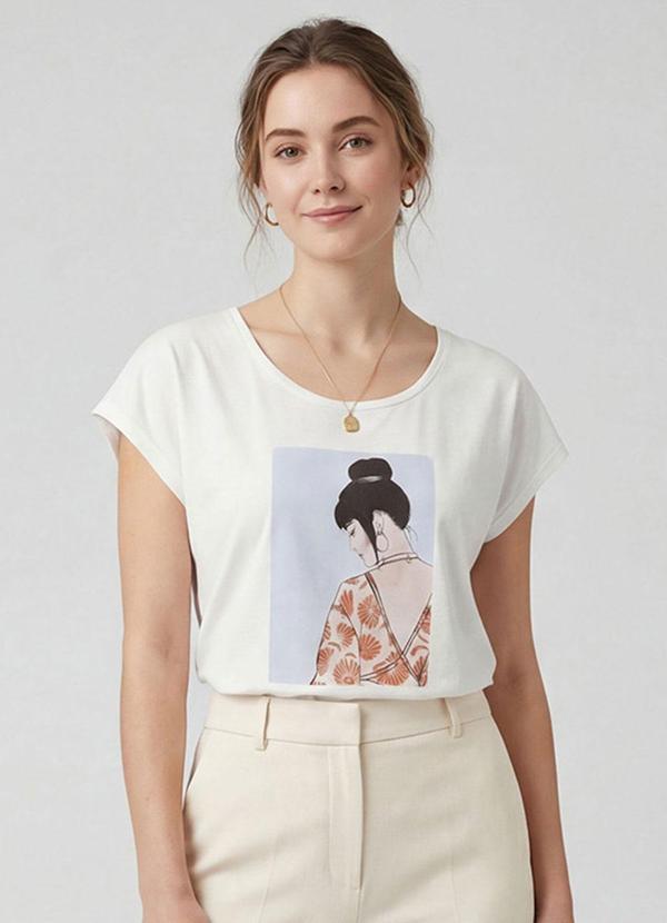 Blusa Feminina Manga Curta Bege