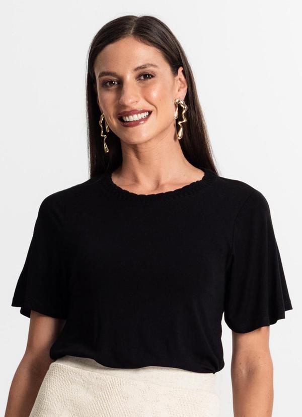 Blusa Feminina Manga Curta Preto
