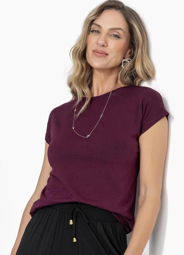 Blusa Feminina Vinho em Malha de Viscose com Manga Curta Soltinha