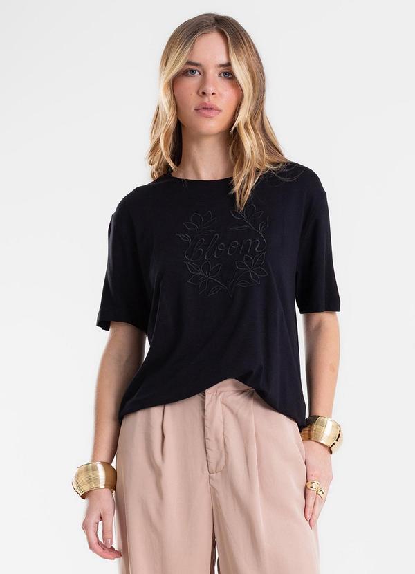 Blusa Feminina Viscose com Bordado Preto