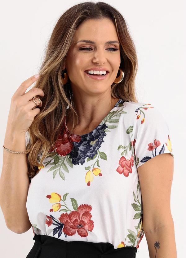 Vista 2 Blusa Floral Étnico Alongada Quintess Quintess