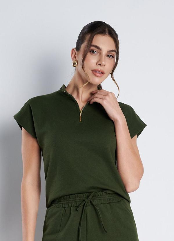 Blusa Gola Alta Moletinho Verde Militar