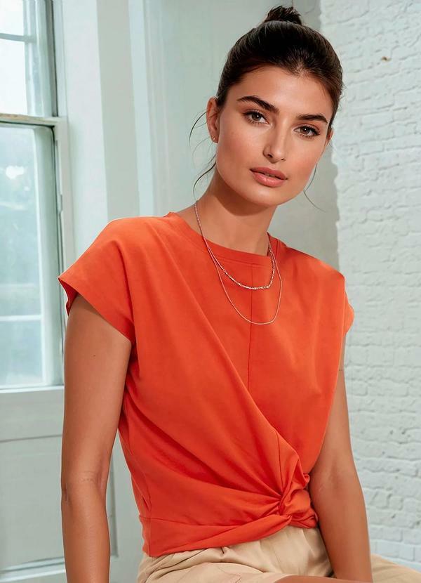 Blusa Laranja em Malha de Algodão Penteado