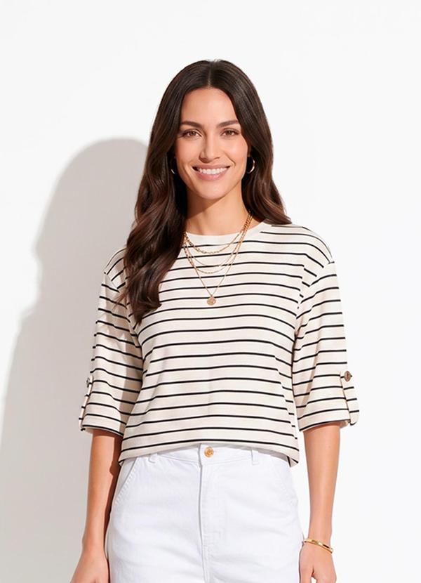 Blusa Listrada Preto em Moletinho
