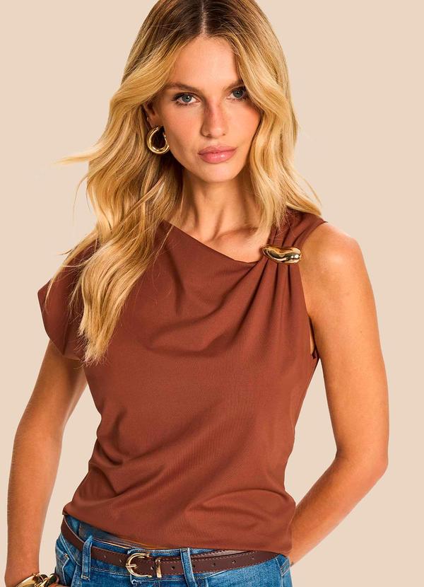 Blusa Manga Curta com Aplique Orgânico Marrom